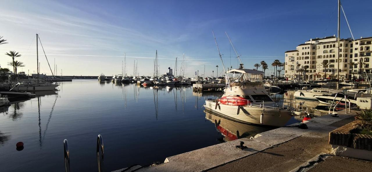 马尼尔瓦Puerto De La Duquesa Sea Views公寓 外观 照片